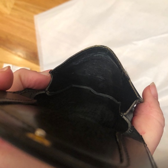 Louis Vuitton Coin Purse - Picture 7 of 13